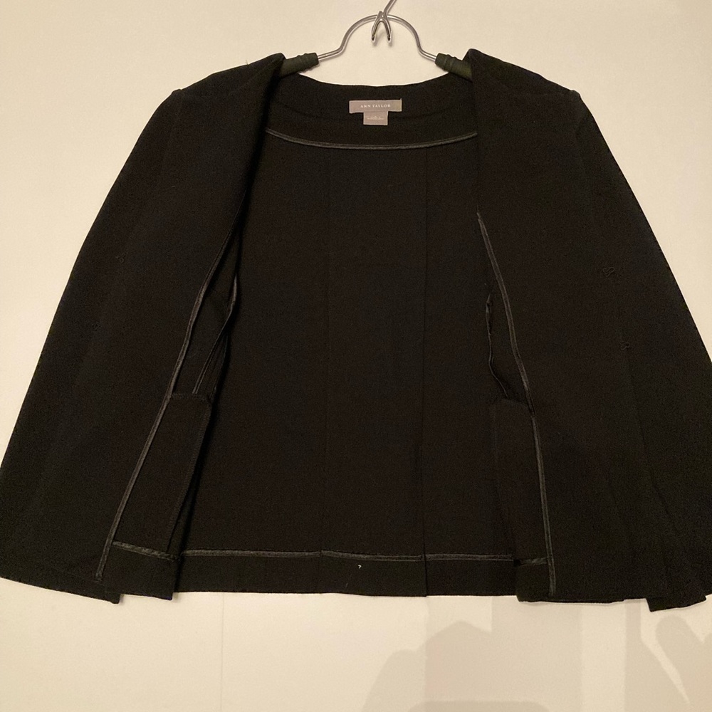 Short Swing Jacket - image 4